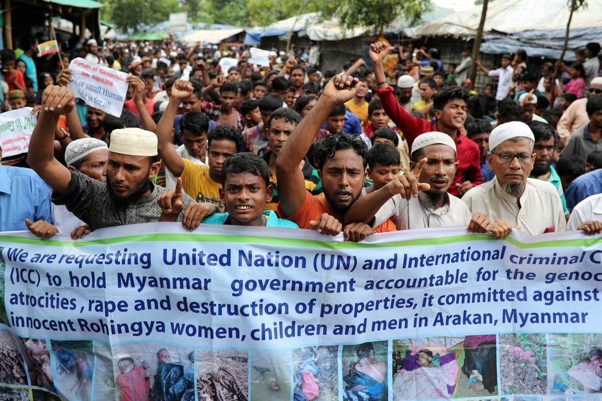 تظاهرات هزاران آواره روهینگیا در بنگلادش