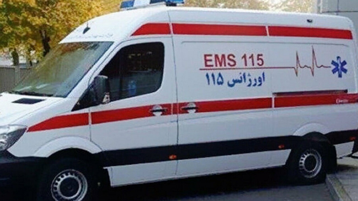 حمله به آمبولانس در حومه مشهد/ متهم دستگیر شد/ اورژانس: آمبولانس‌ پیشرفته بود؛ خسارت را می گیریم