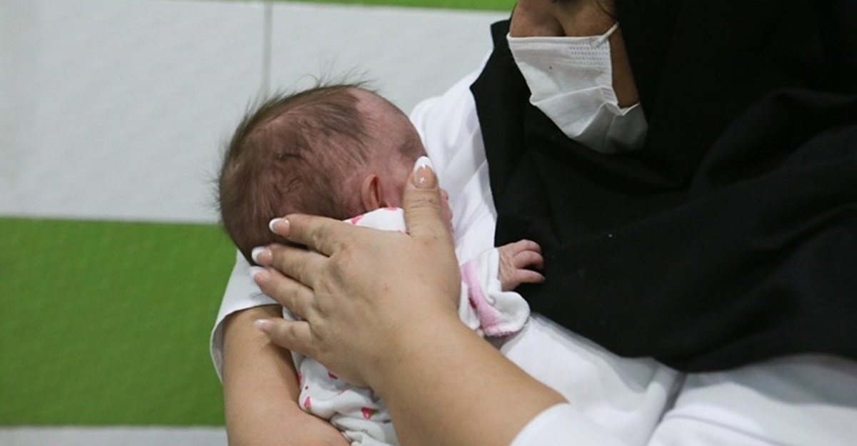 بهزیستی: پارسال ۶۱ نوزاد در نزدیکی شیرخوارگاه‌ها 