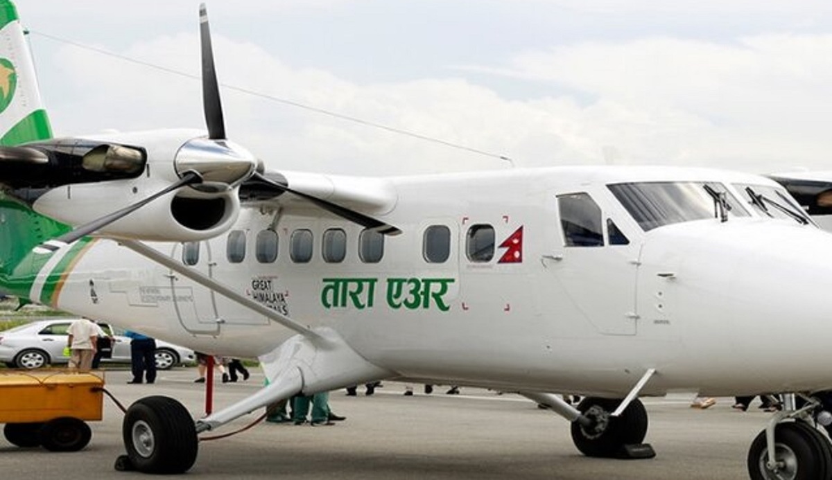 ناپدید شدن یک هواپیما با ۲۲ مسافر در آسمان نپال