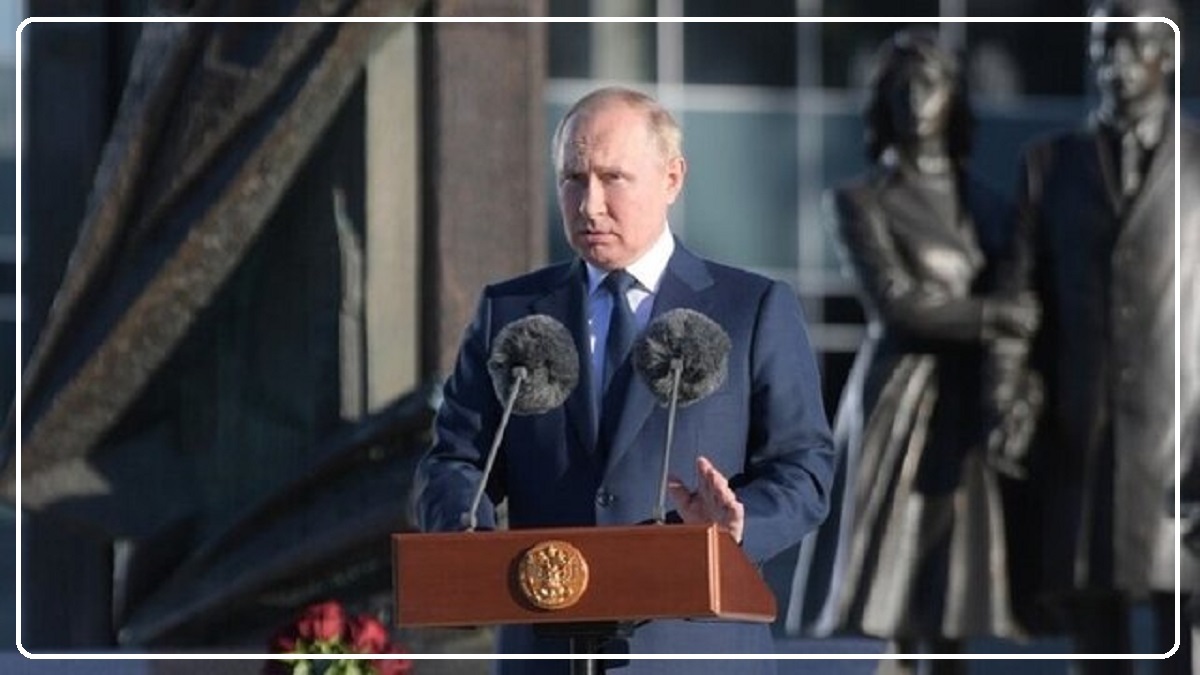 پوتین: غرب خود را در تله گرفتار کرده است
