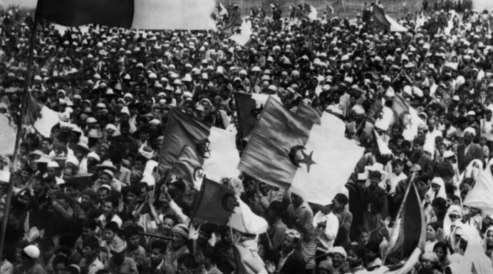 زخم های استعمار فرانسه در الجزایر بعد از 60 سال هنوز خوب نشده اند