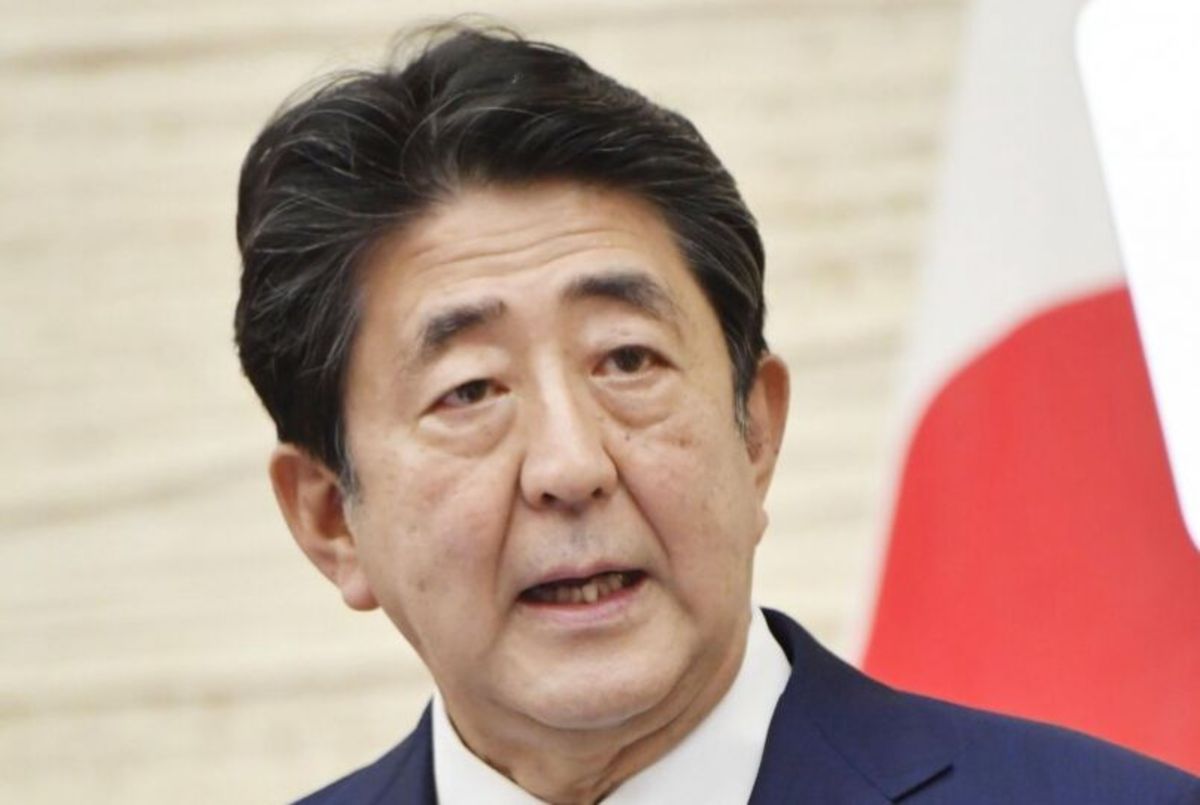 کشته شدن نخست وزیر سابق ژاپن (شینزو آبه) در شلیک مستقیم /  تیراندازی با اسلحه دست ساز / دستگیری مهاجم (+عکس وفیلم)