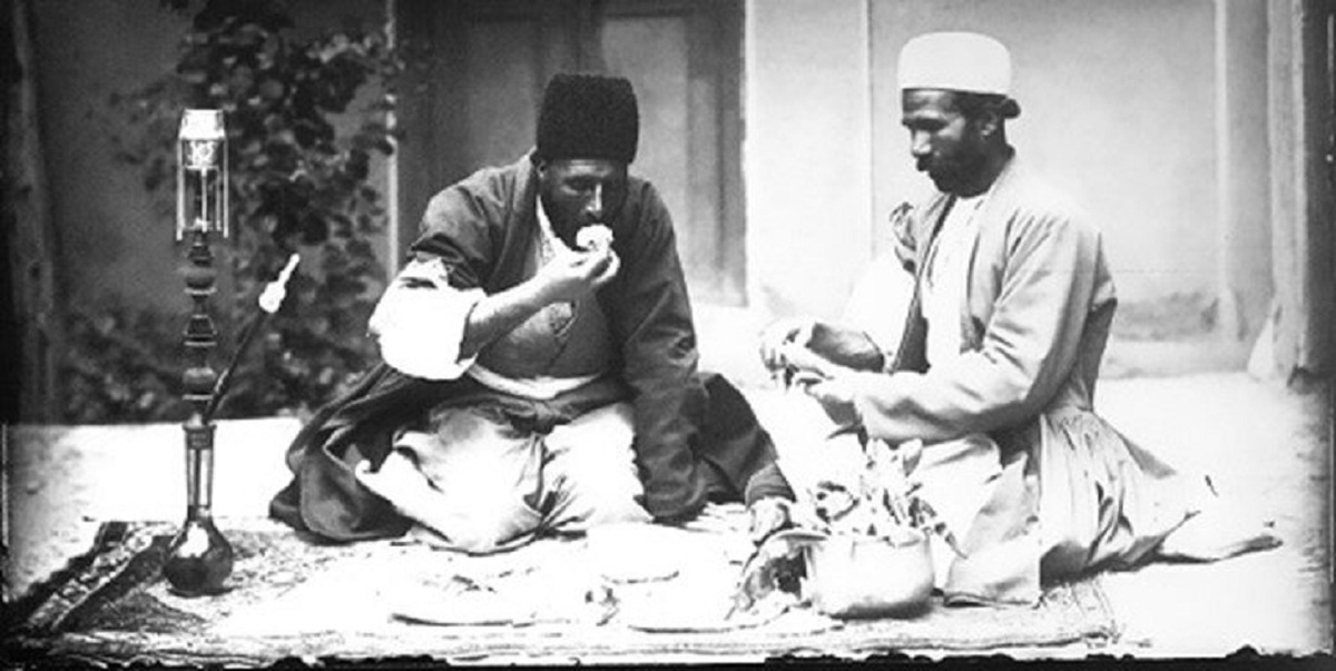تصویری زیرخاکی از مغازه برنج‌فروشی در دوره قاجار/ ایرانی‌ها از کی برنج‌خور شدند؟/ ریشه اصطلاح پلوخوری