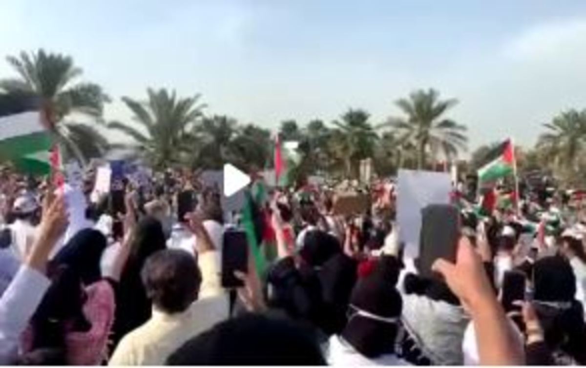 ببینید| تظاهرات کویتی‌ها علیه سفر «بایدن» به منطقه