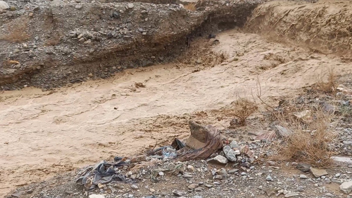 سیل در استان فارس: 21 کشته و 2 مفقودی