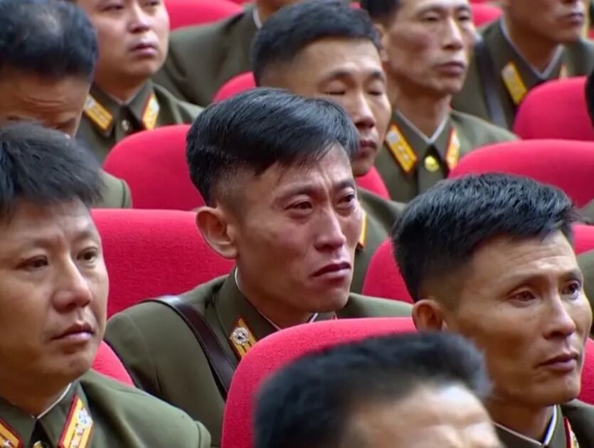 رهبر کره شمالی اشک همه را درآورد! (+عکس)