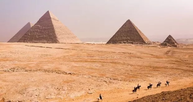 عجیب‌ترین رازهای سر به مهر اهرام باستانی مصر که هنوز هم بی جواب هستند 3