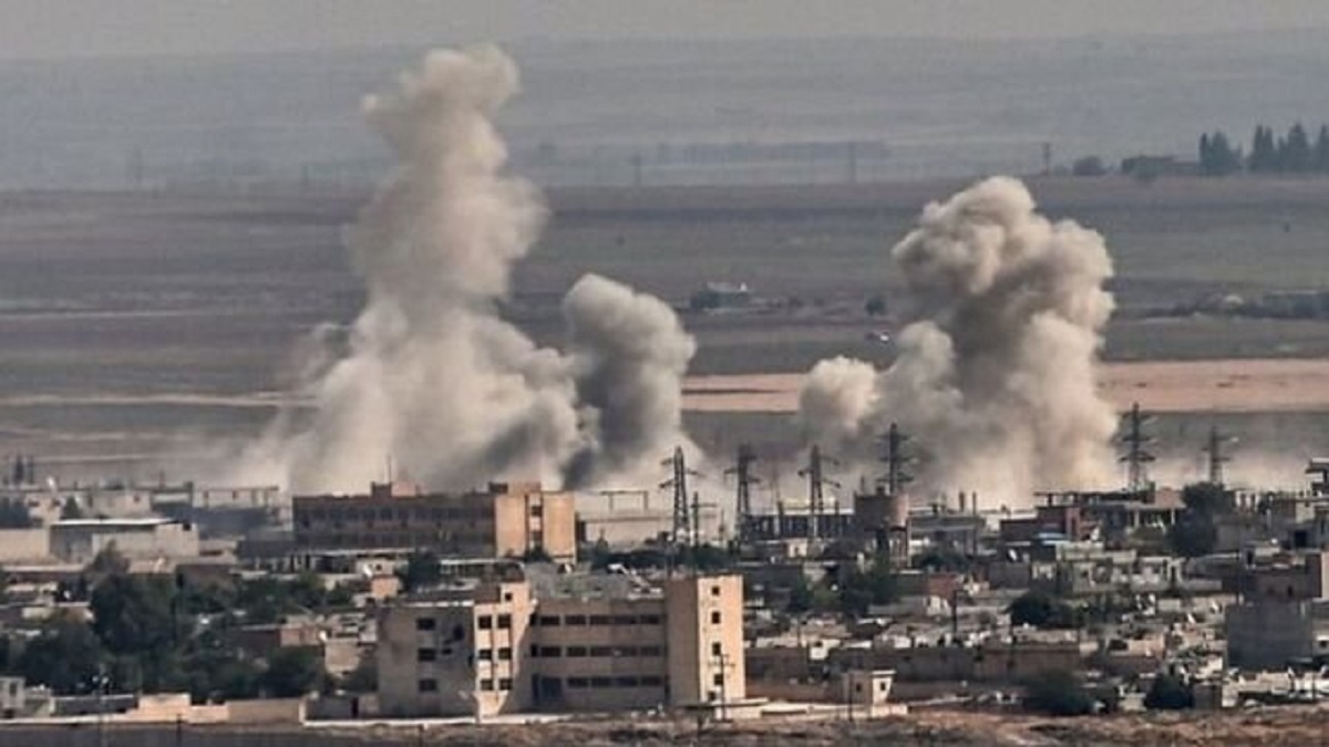 معارضان سوری:
حمله هوایی ترکیه به مواضع ارتش سوریه در عین‌العرب