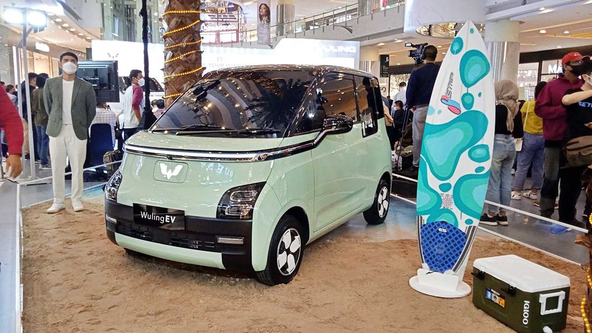 خودروی کوچک شهری و 8 هزار دلاری در اندونزی! (+عکس)