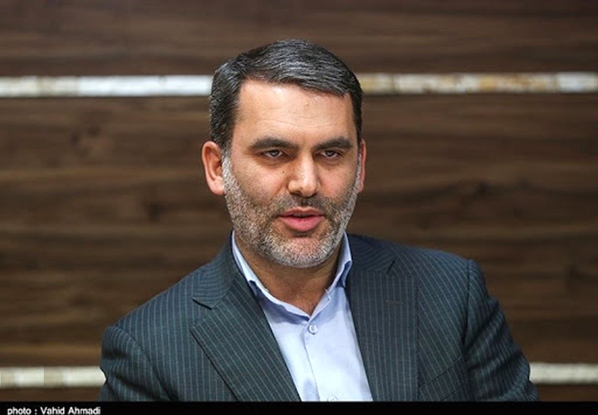 زنگنه نماینده مجلس: نگرانیم وزارت بهداشت آمادگی ورود به طرح دارویار را نداشته باشد / دولت مراقب باشد دارویار به آفت طرح تحول دچار نشود