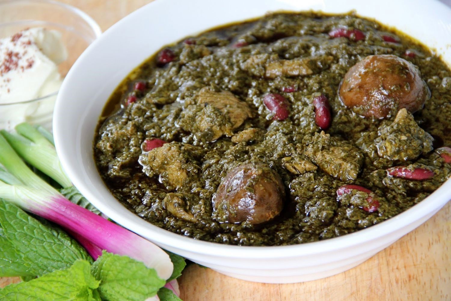 راز سیاه شدن قورمه سبزی چیست؟