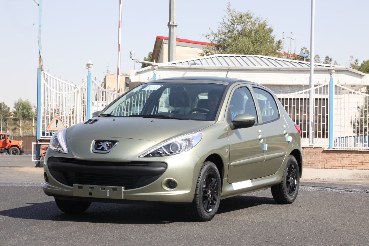 ایران خودرو: 11 رنگ جدید برای خودروهای ایران خودرو معرفی شد