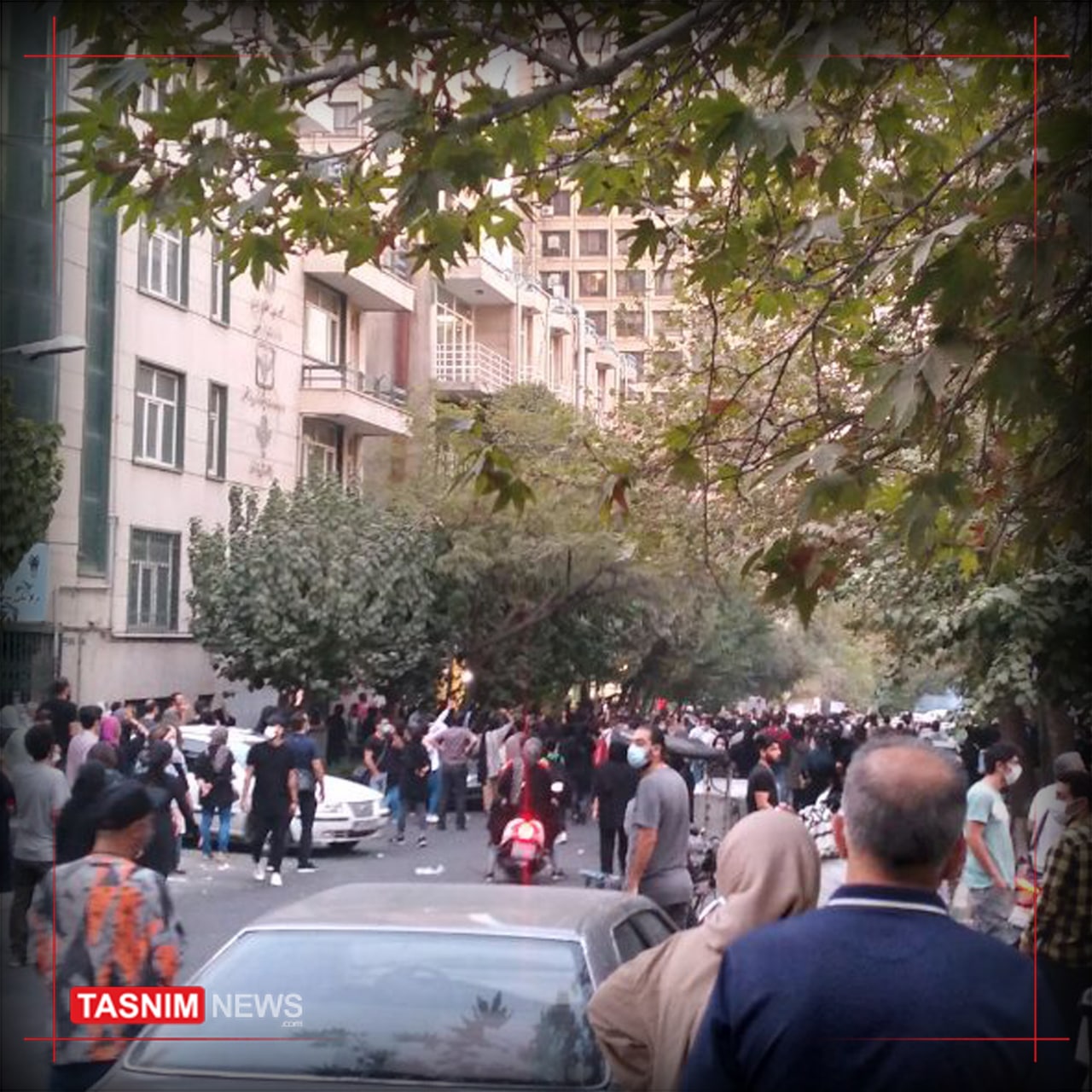 تجمع علیه گشت ارشاد در تهران و مشهد
