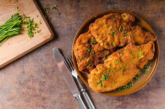 طرز تهیه شنیتسل مرغ خوراک جذاب