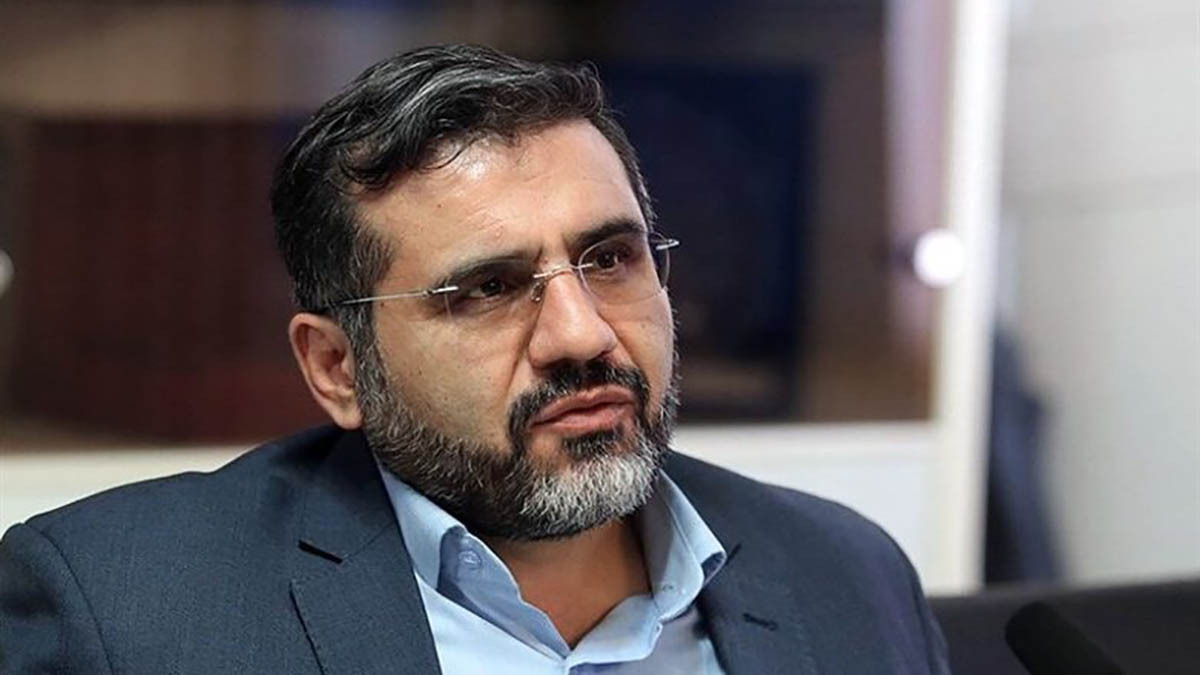 درخواست وزیر ارشاد از هنرمندان / به جامعه آرامش تزریق کنید