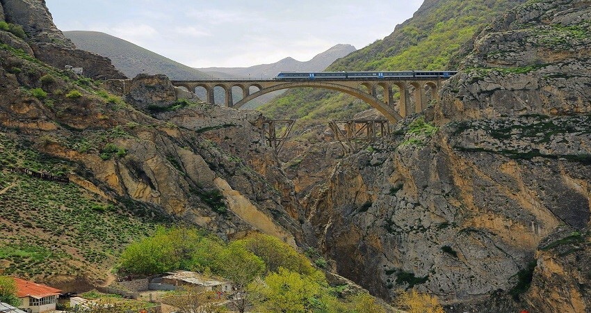 ۵ راه کاهش هزینه سفر داخلی با سفرمارکت