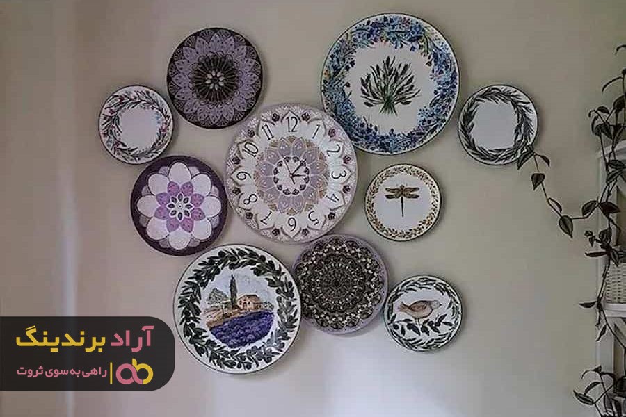 نوسان قیمت بشقاب دیوار کوب در سال اخیر