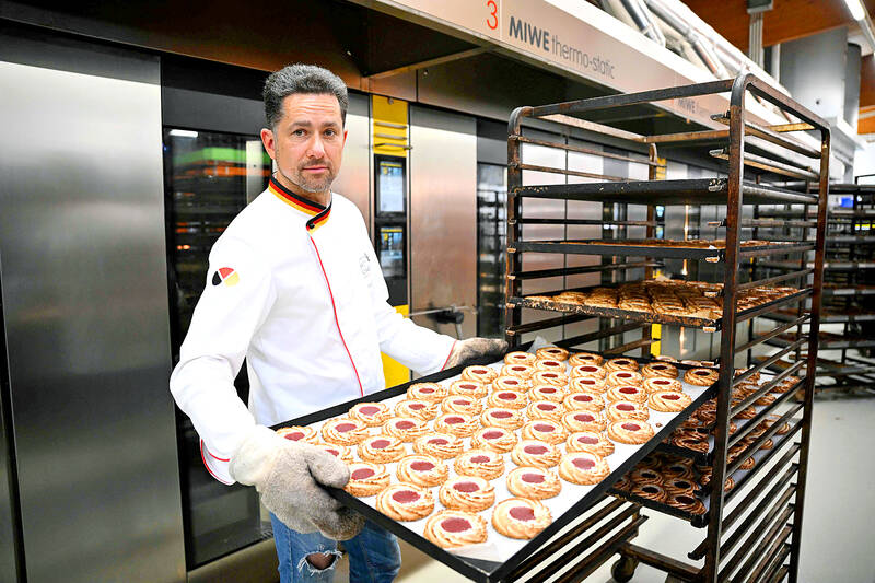 خبرگزاری فرانسه: افزایش قیمت‌ها، نانوایی های آلمان را خفه می کند 2