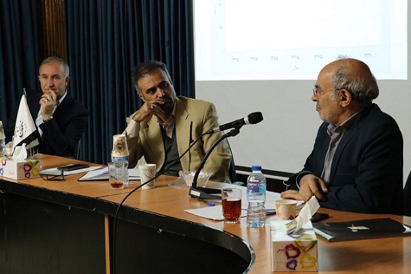 نارضایتی‌های دو ماهه از کجا آب می‌خورند؟