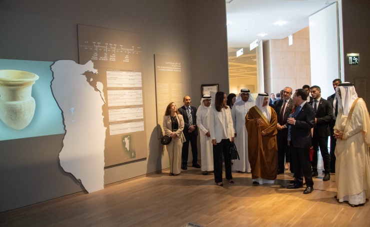 سفر رئیس جمهور اسرائیل به بحرین (+عکس)