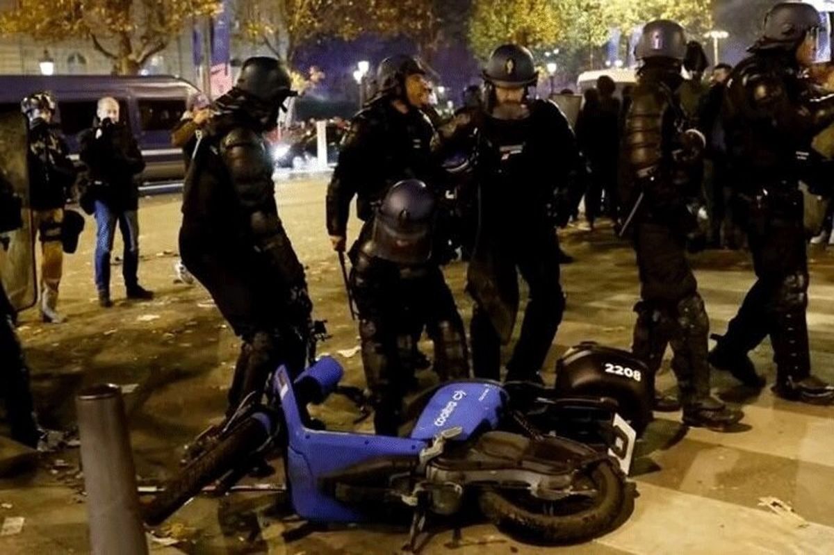 ببینید | درگیری پلیس با هواداران فوتبال مراکش در پاریس