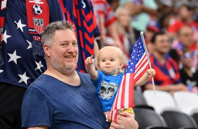 کودکان در جام جهانی (عکس)