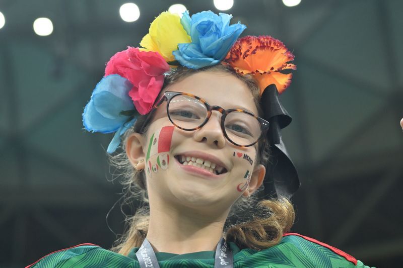 کودکان در جام جهانی (عکس)