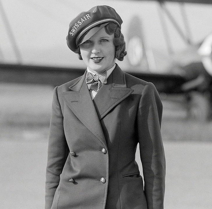 ۱۰ قانونی که مهمانداران هواپیما باید درمورد ظاهر خود رعایت کنند