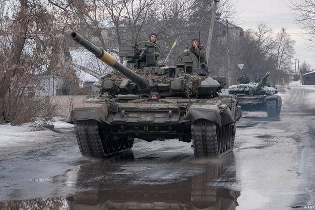 ببینید | تصاویری از تلفات تانک‌های روسی حوالی دونتسک