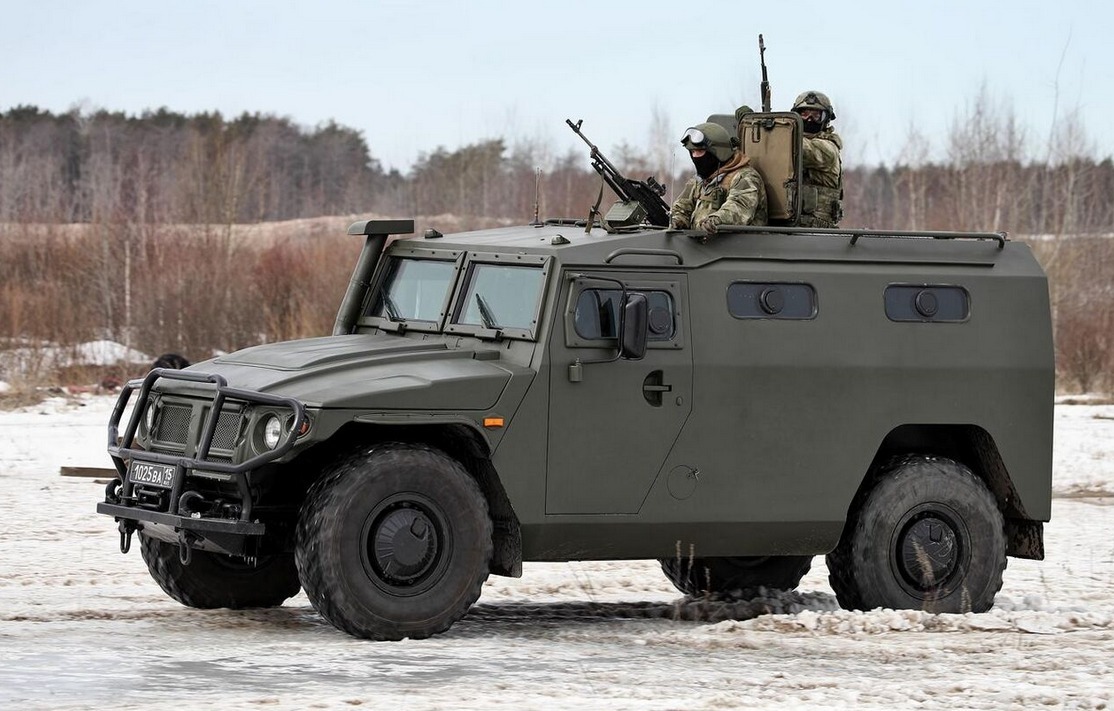 ۱۰ خودرو سبک نظامی برتر ارتش های جهان؛ از Land Rover Wolf تا Pinzgauer II