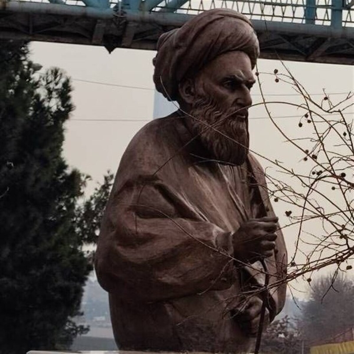 واکنش شهرداری تهران به ادعای غیب شدن سردیس شیخ فضل‌الله نوری