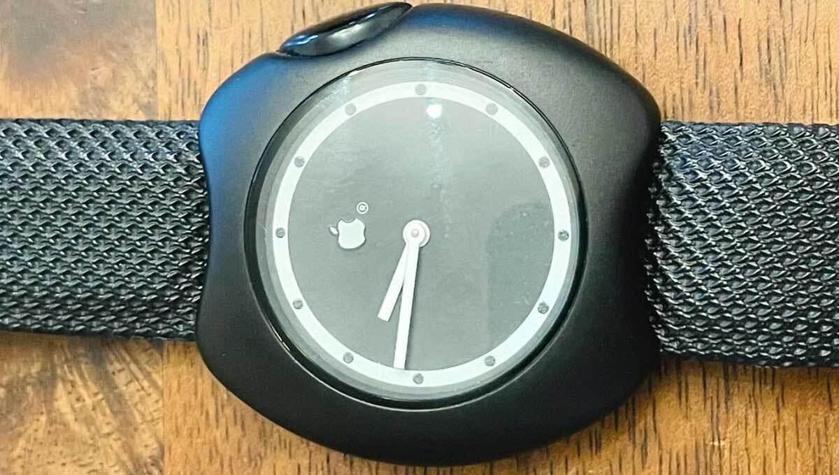ساعت مرموز اپل که شاید اولین اپل واچ باشد! (فیلم و عکس)
