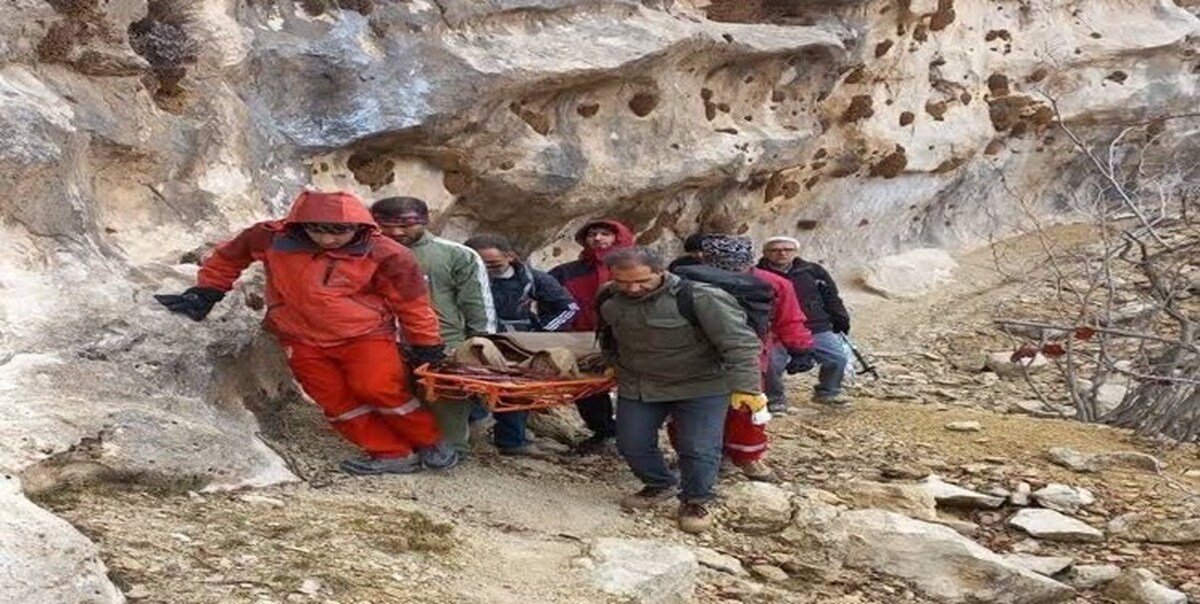 ایست قلبی یک کوهنورد ۴۸ ساله در ارتفاعات ارغوان ایلام