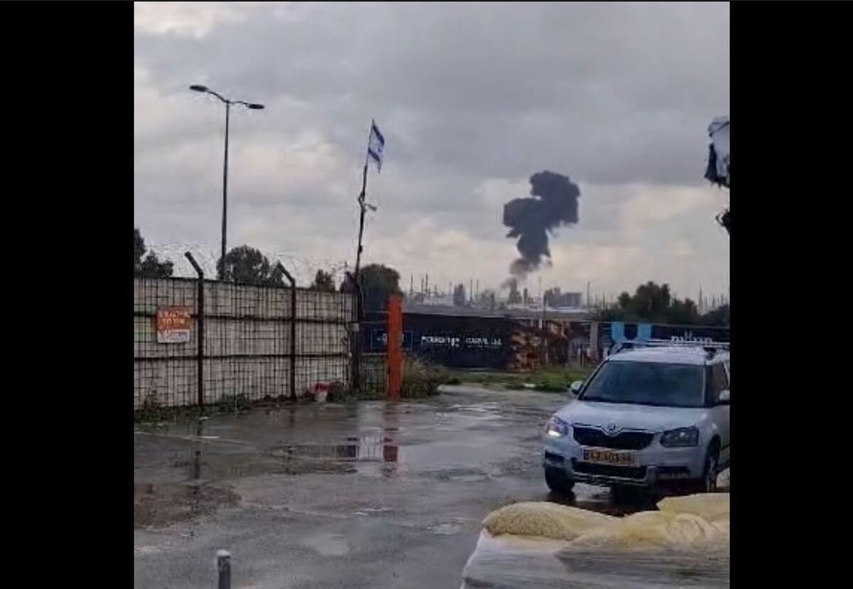 انفجار صبح امروز در پالایشگاه حیفا در اسراییل (فیلم)