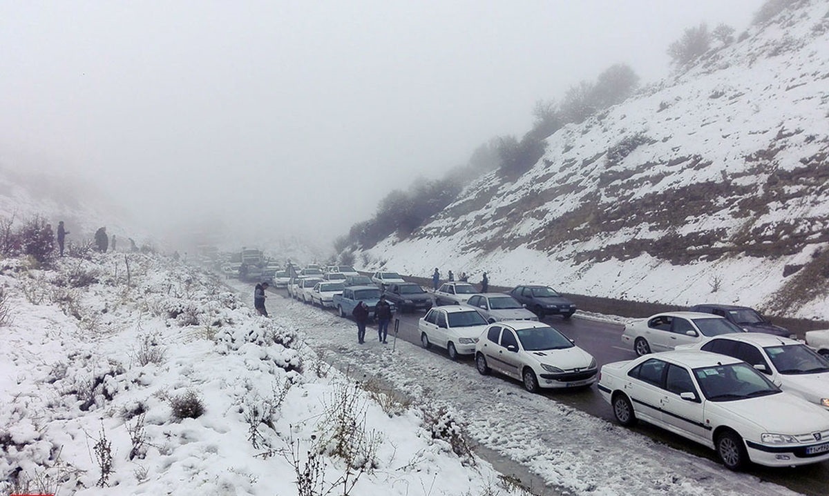 برف راه ۹۰ روستا در کردستان را مسدود کرد