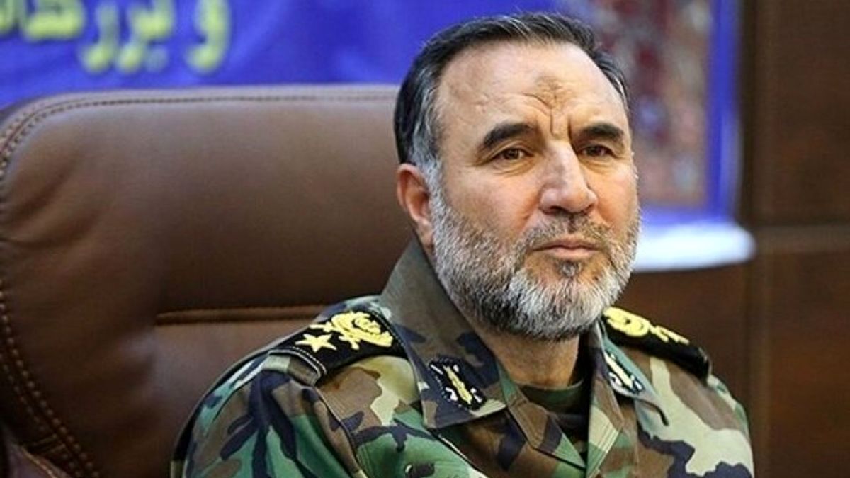 فرمانده ارشد ارتش : حمله موشکی سپاه به مقر تروریست ها ادامه پیدا خواهد کرد