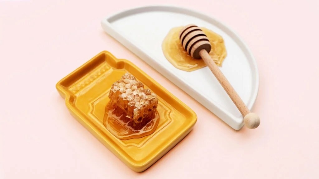 آیا عسل به کاهش سطوح تری گلیسیرید کمک می کند