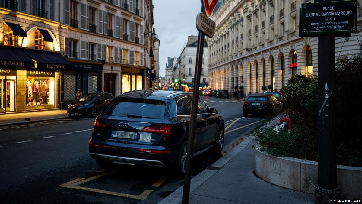 رای دادن پاریسی‌ها به ۳ برابر شدن هزینه پارک شاسی بلند/ ساعتی ۱۹ دلار (فیلم)