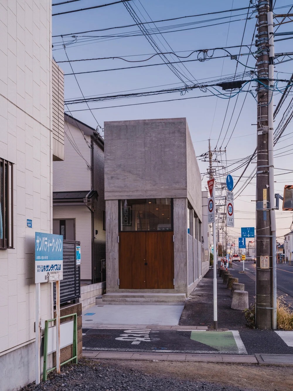 خانه جالب ژاپنی که فقط 2.9 متر عرض دارد!