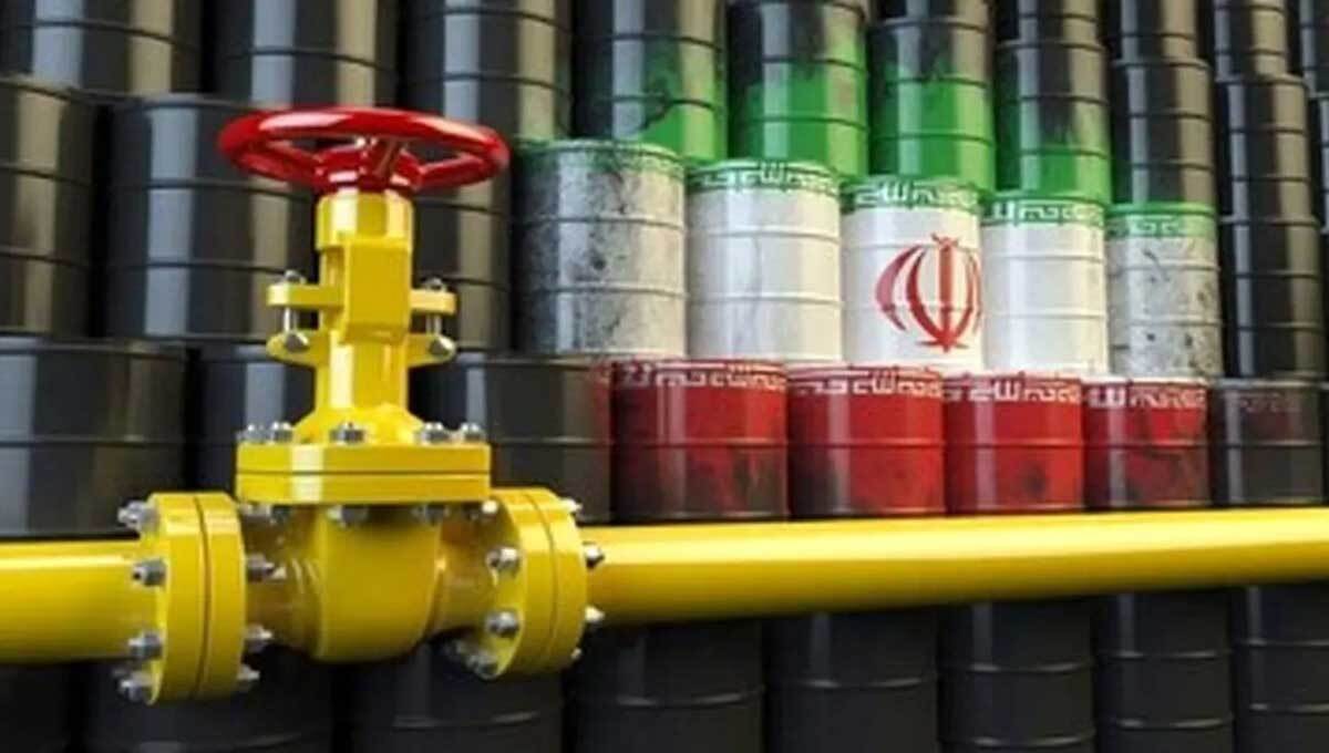 کیهان: اصلاح طلبان خودشان نتوانستند نفت بفروشند، حسودی می کنند!