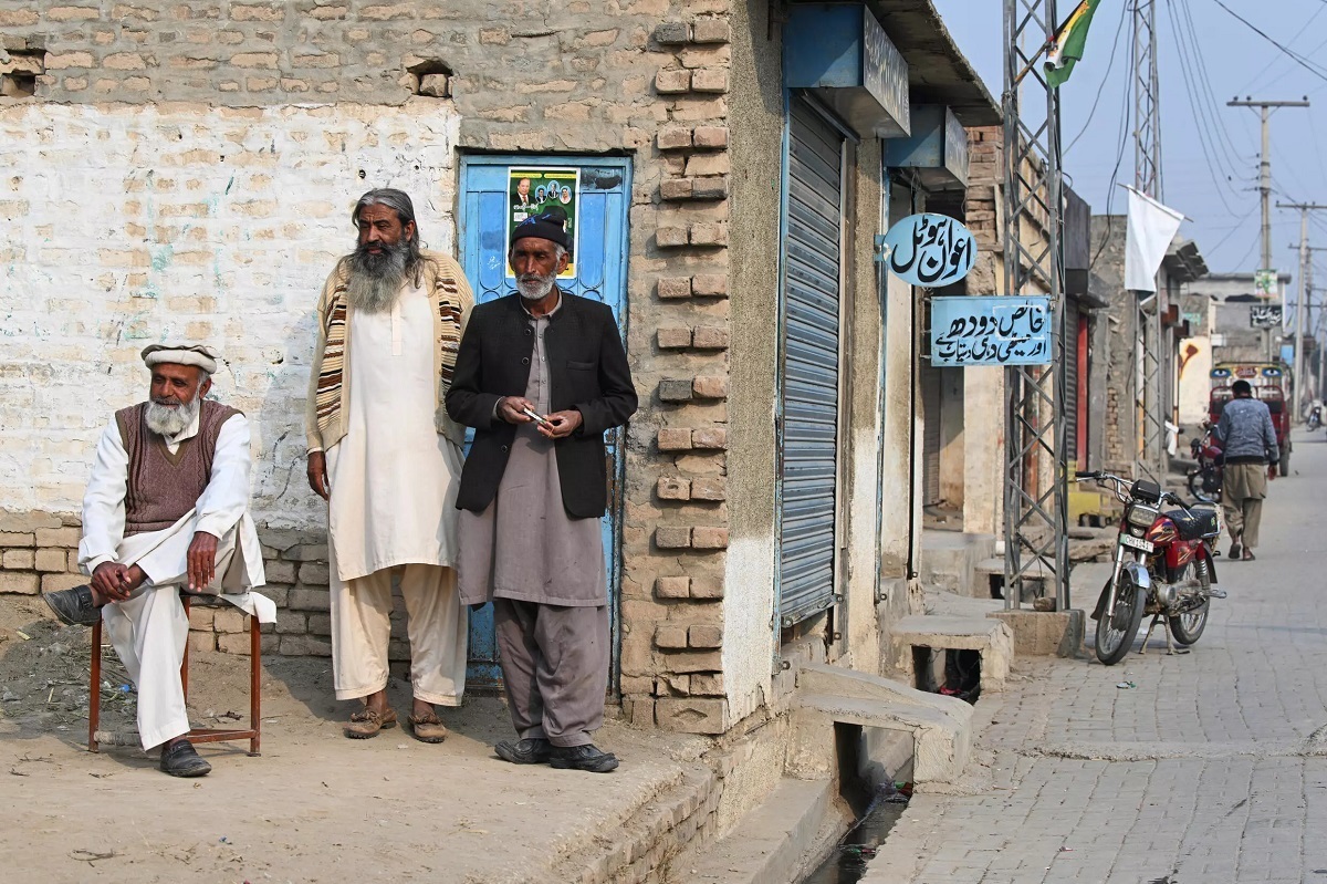 سایه مرد سالاری پاکستانی بر انتخابات: زنانی که 
