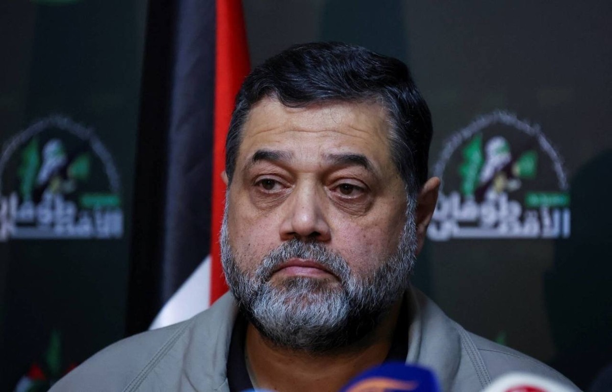 حضور مقام ارشد حماس در نمایشگاه رسانه های ایران (فیلم)
