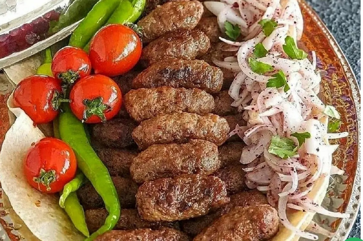 طرز تهیه کوفته کباب ترکی: یک کباب کوبیده متفاوت و ساده