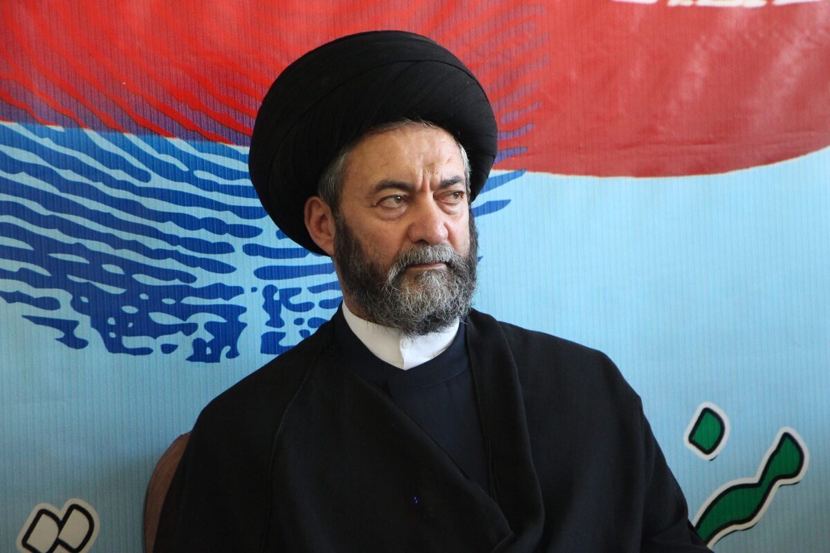 امام جمعه اردبیل : سیستم انتخابات ایران به نحوی است که امکان تخلف نیست