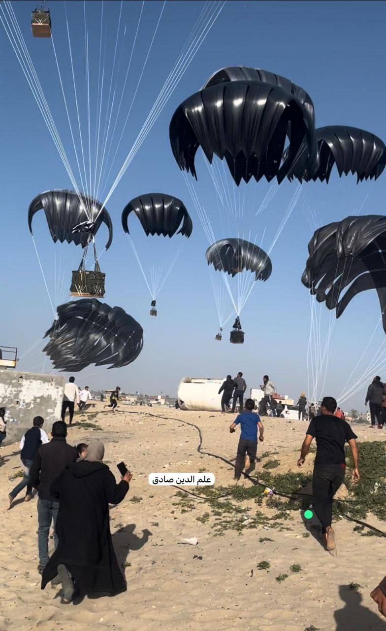 پرتاب هوایی بسته های غذا برای غزه توسط هواپیماهای امریکا