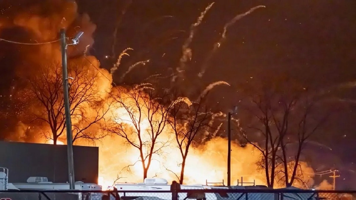 آتش سوزی مهیب در میشیگان آمریکا (فیلم)