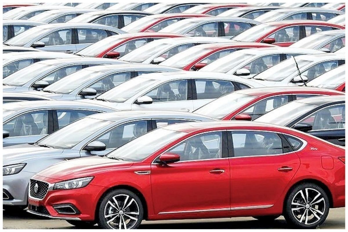 وعده واردات ۲۰۰ هزار خودرو خارجی؛ کمتر از ۱۰هزار دستگاه وارد شد