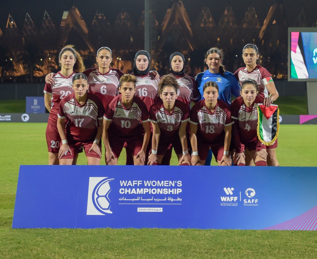 تیم ملی فوتبال زنان فلسطین در مسابقه مقابل عراق - مسابقات غرب آسیا در جده عربستان سعودی