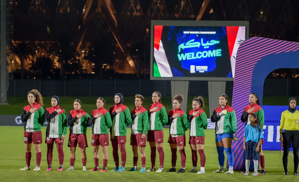 تیم ملی فوتبال زنان فلسطین در مسابقه مقابل عراق - مسابقات غرب آسیا در جده